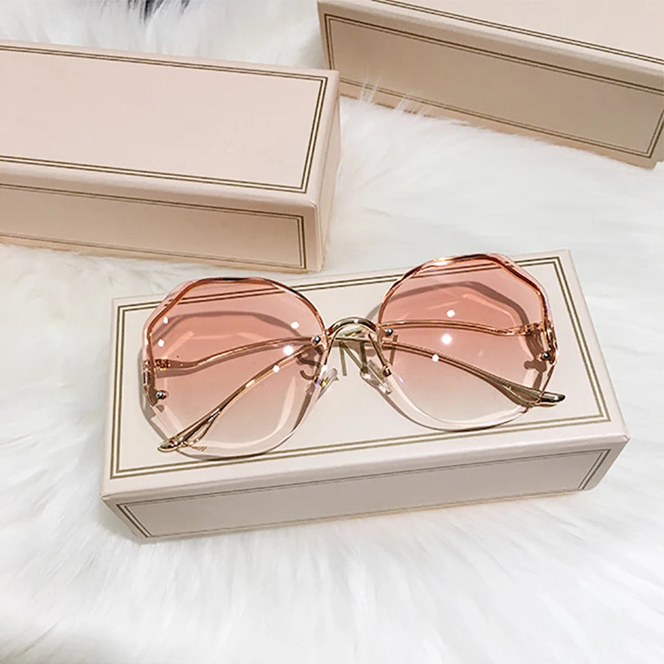 Girl Glasses Sunglasses Women Funny Sunglases Fashion Sun Glases Ladies Eyepieces Popular Eyeglasses Eyewear Lens Lunettes Femme