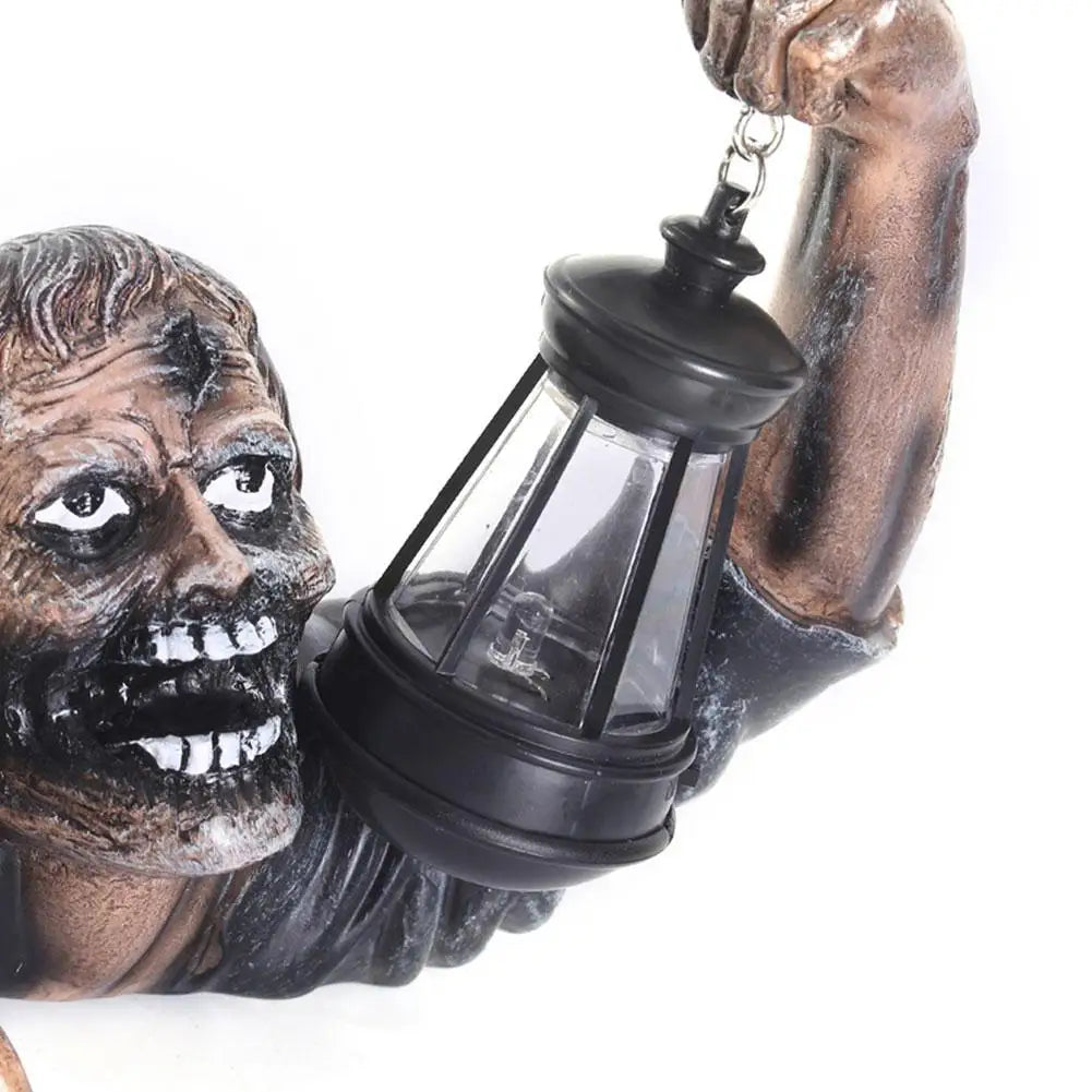 Halloween Zombie Crawling Horror Decor Scary Led Lights Garden Outdoor Lantern Light Holding Decorations Figurine Zombie Q1R7