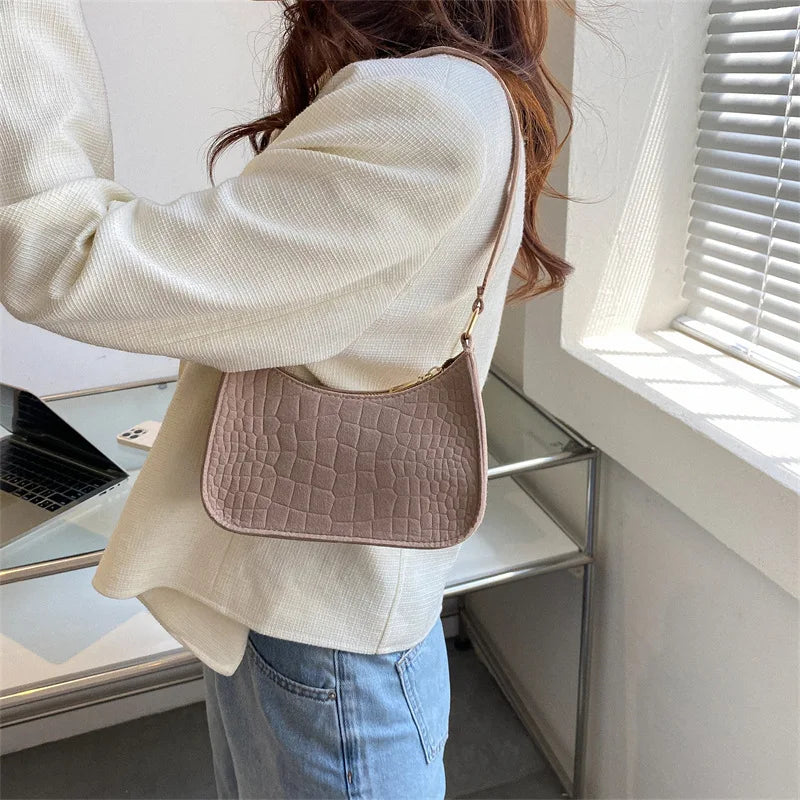 2023 New Pure Felt Woman's Tote Bag Retro Designer Exquisite Shoulder Bag Hot Shopper Purses Zipper Crossbody Bags For Women