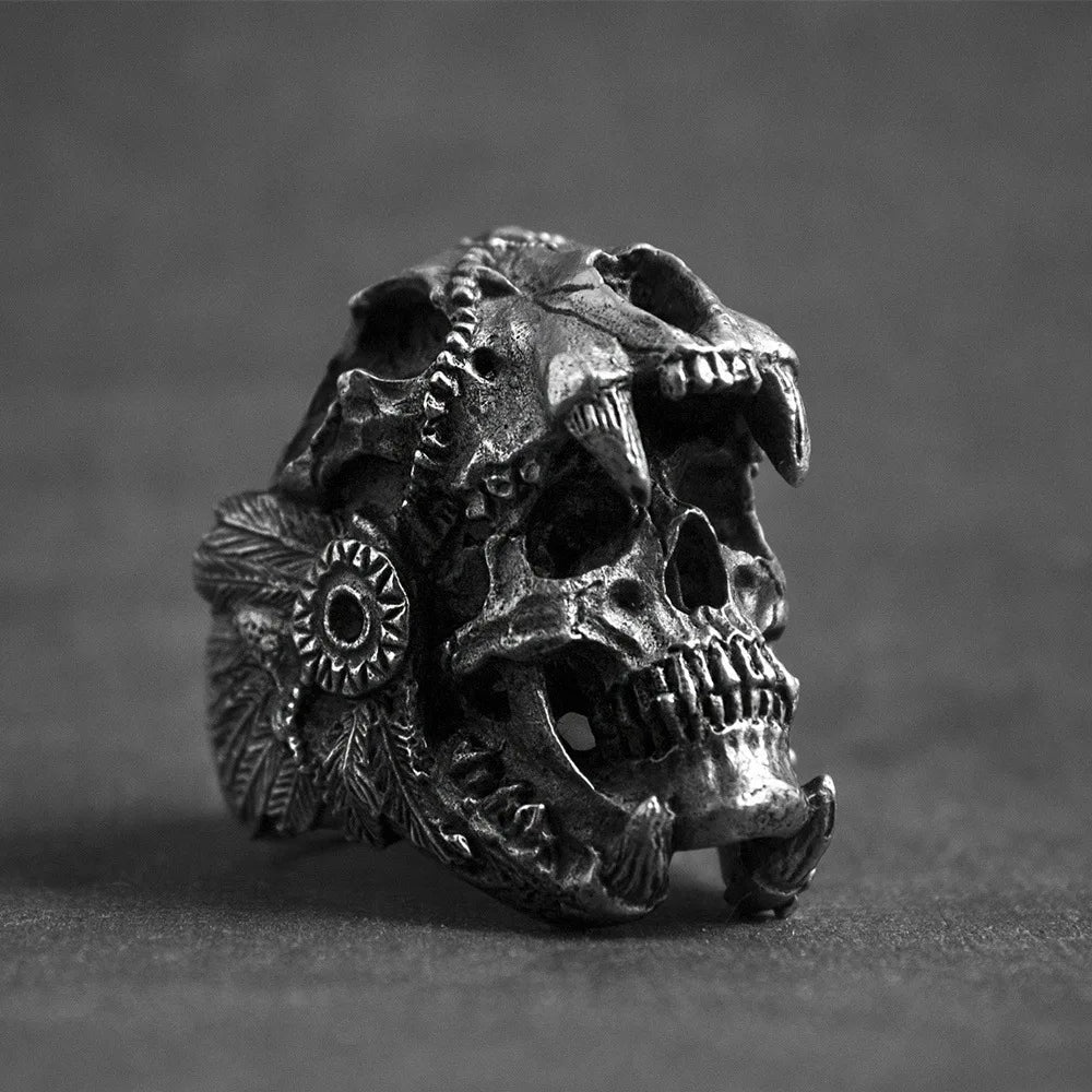 2023 new New Design vintage Stainless Steel skull and Wolf Head Ring For Men Special Design fashion punk Jewelry Wholesale